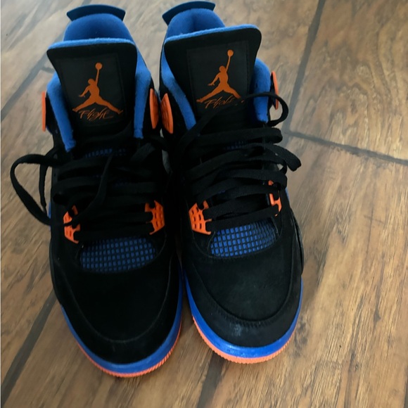 Jordan 4 Cavs size 10.5 - Picture 5 of 7